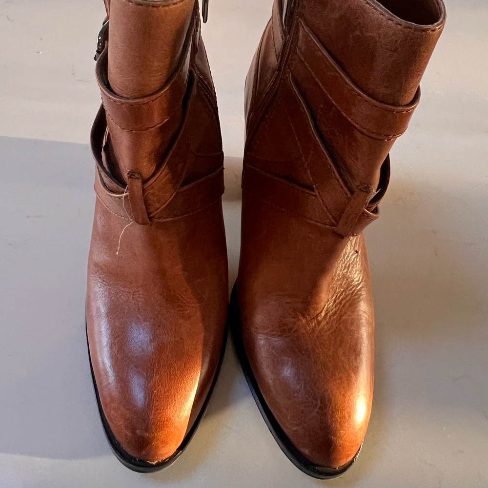 Vince Camuto Tan Leather Ankle Booties
